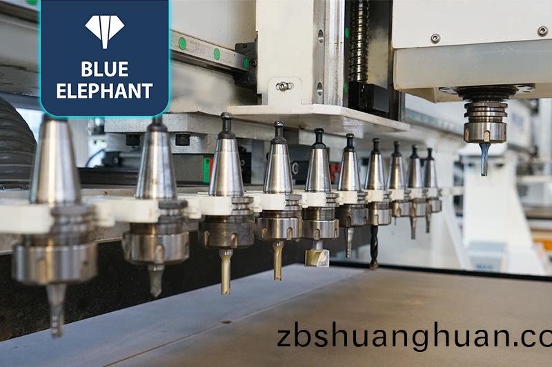 貼標(biāo)鑽(zuan)切生産線