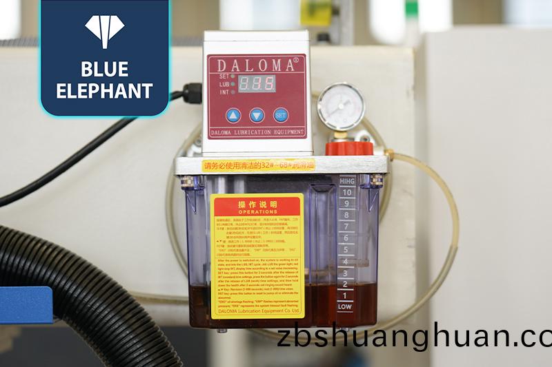 門牆?rùn)櫼惑w機(jī)