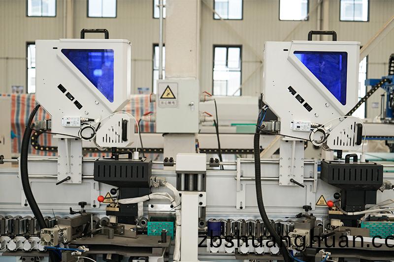 全自動封邊(bian)機