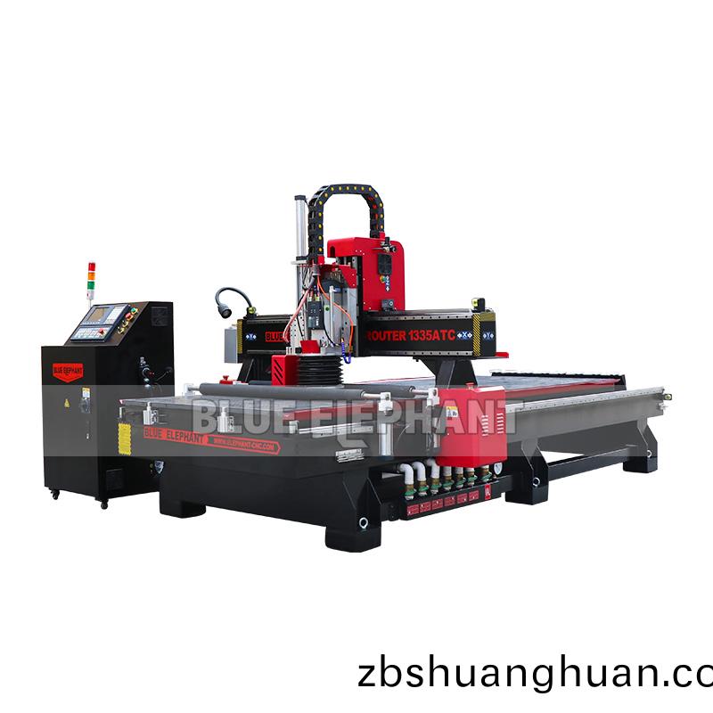 1335震盪刀自動(dong)換刀開料(liao)機