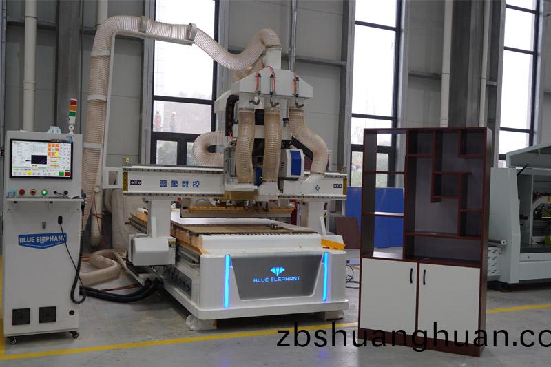 數控開(kai)料機